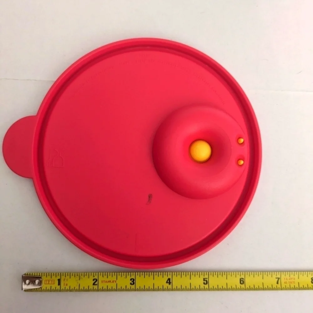 Vintage -5 Tupperware Lids Only Replacement Pieces/Parts.